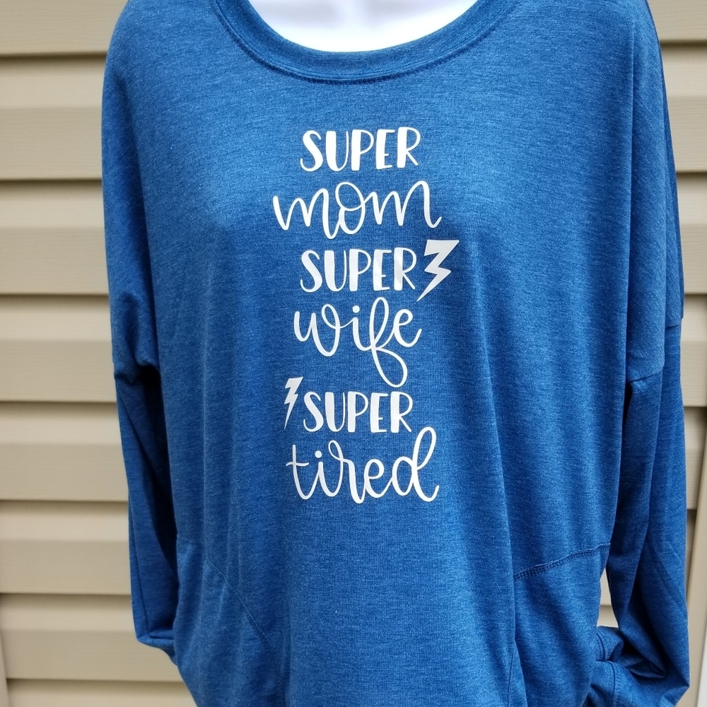 Long sleeve graphic tunuc with yoga band